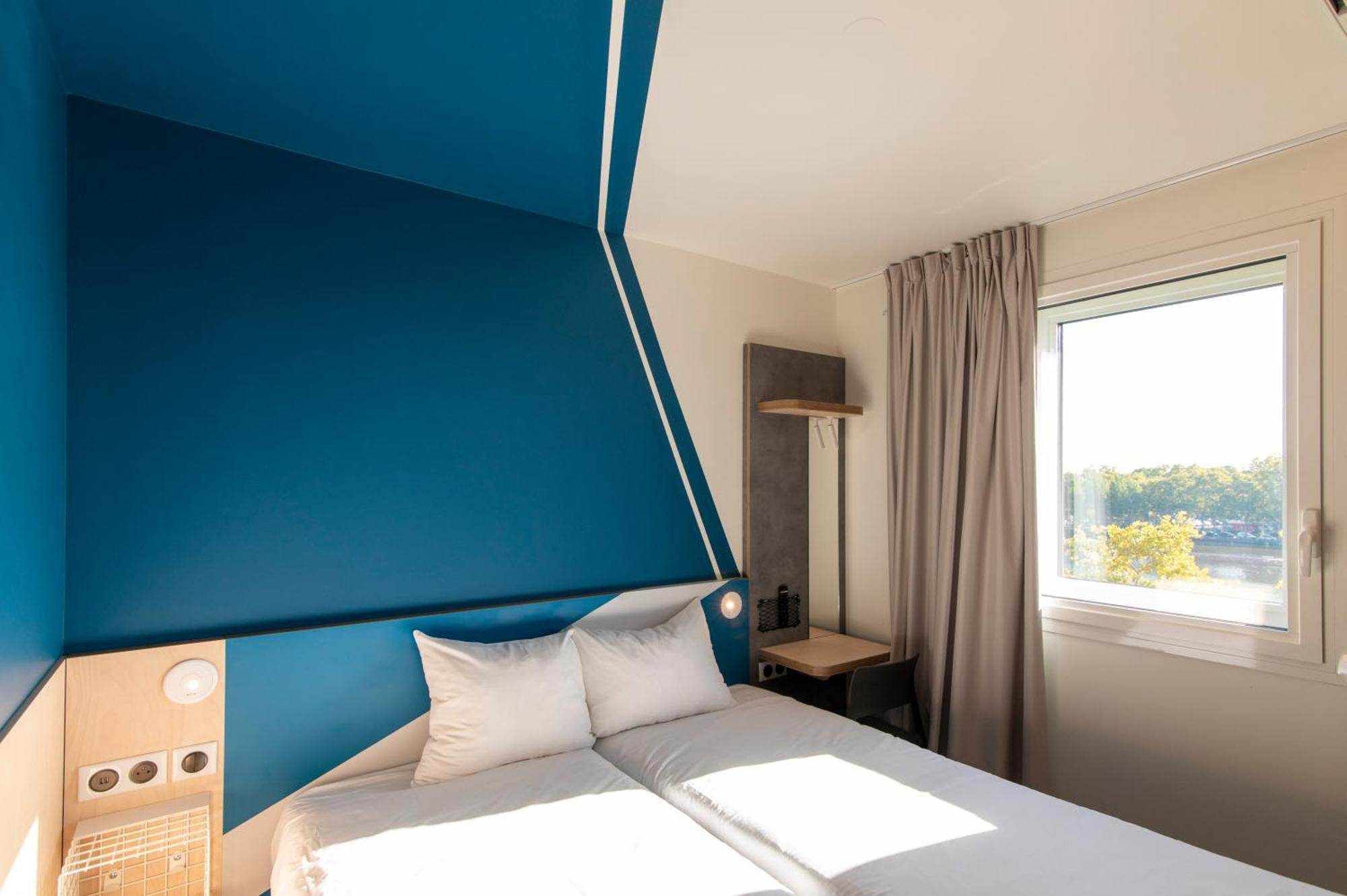 Ibis Budget Lyon Centre Confluence מראה חיצוני תמונה