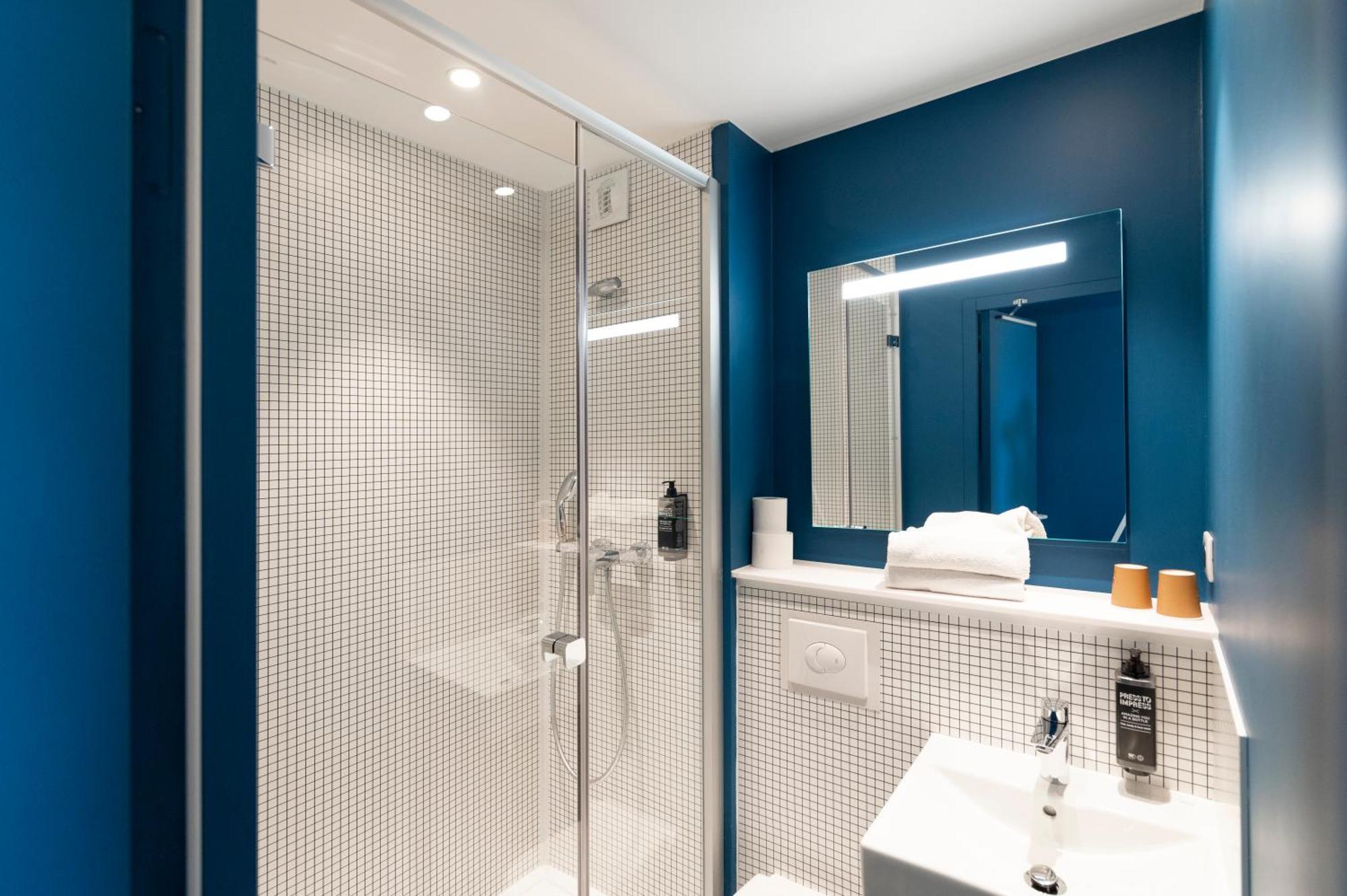 Ibis Budget Lyon Centre Confluence מראה חיצוני תמונה